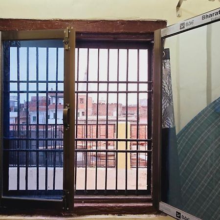 Ramlala Paying Guest House Stay Just 100M From Saryu Ghat, Ayodhya מראה חיצוני תמונה