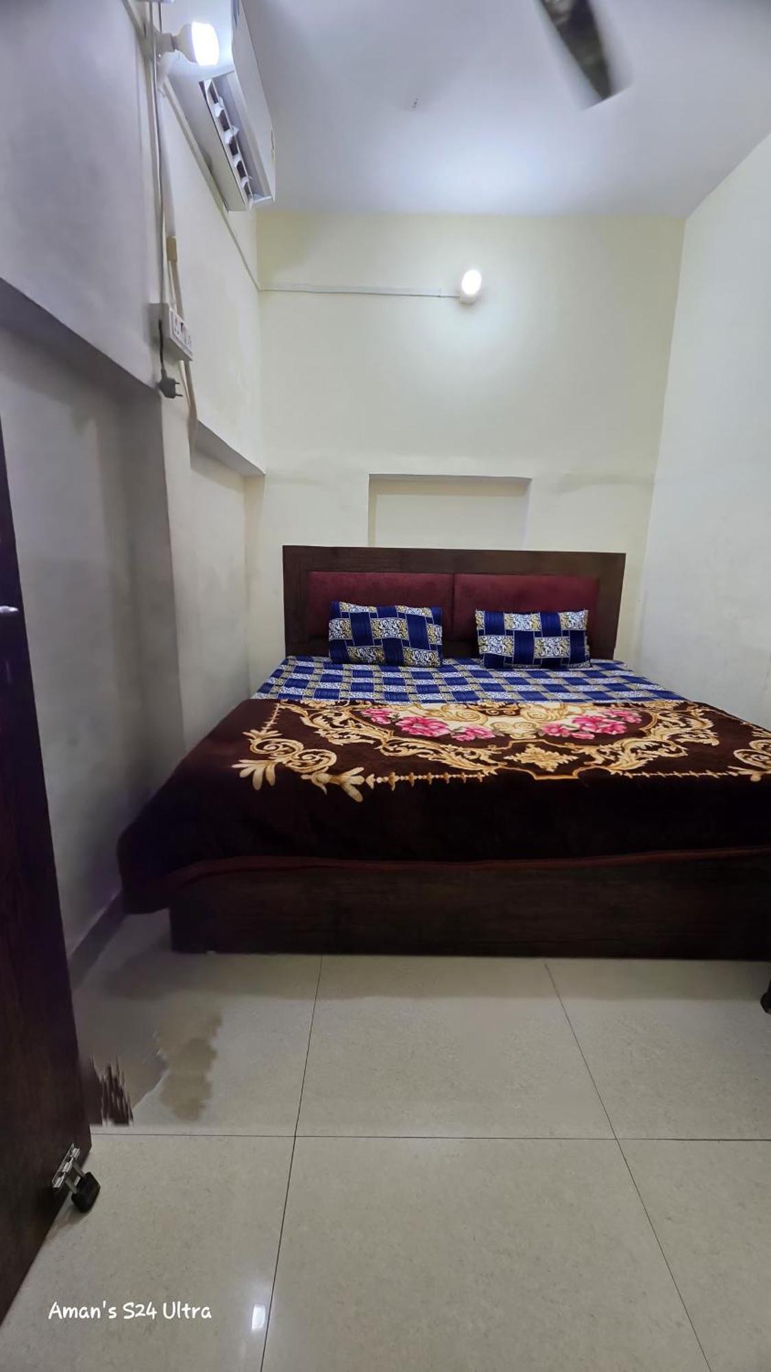 Ramlala Paying Guest House Stay Just 100M From Saryu Ghat, Ayodhya מראה חיצוני תמונה